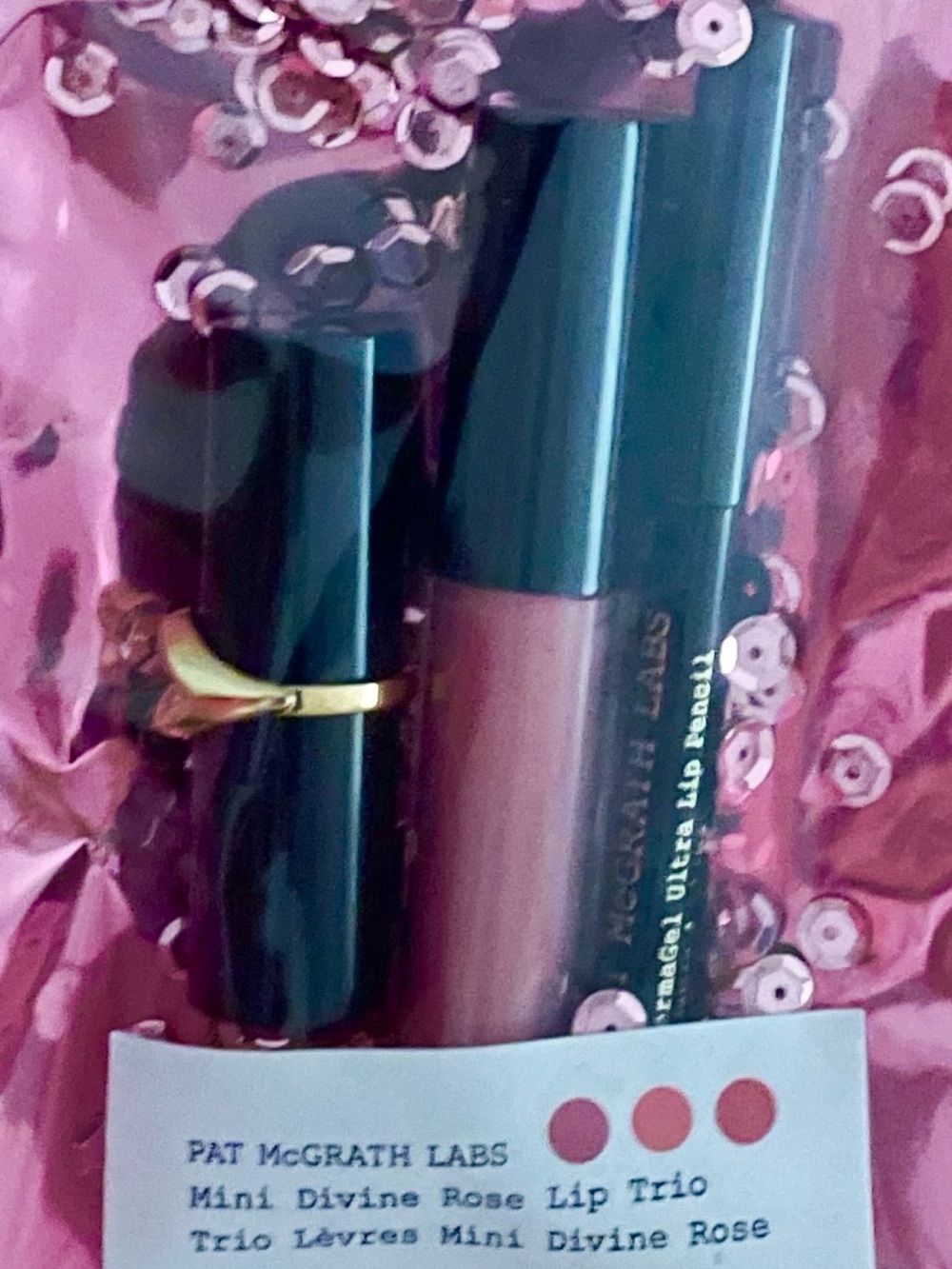 PAT McGRATH LABS
Mini divine
Rose
Lip Trio
NWT